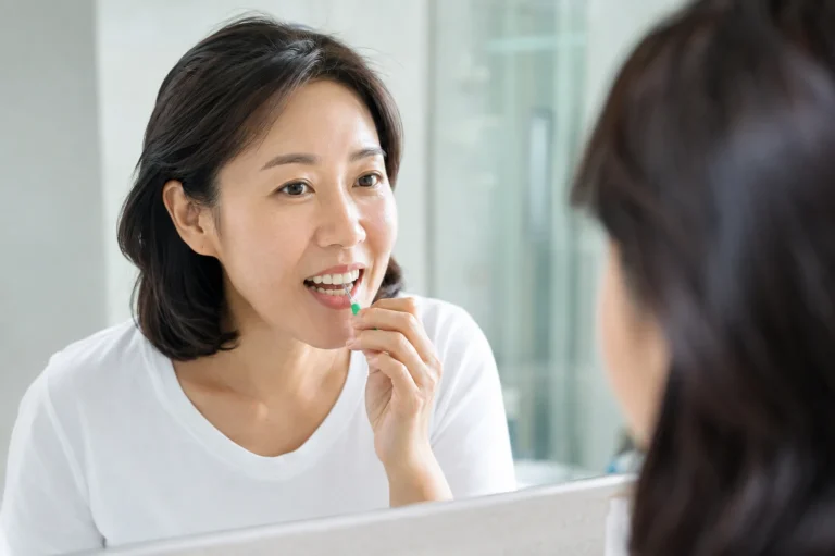 임플란트 수명 관리 정보 이미지